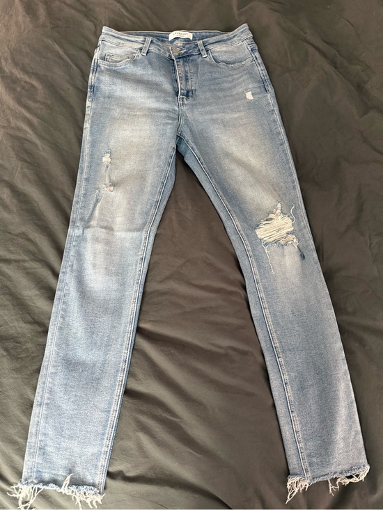 Lovervet Denim - Women's Light Blue Skinny Distressed Jeans with Frayed Hem